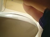 Sexy booty on blonde teen toilet spy 